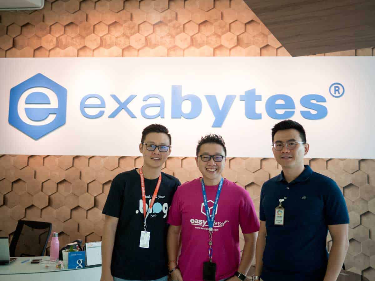 Daren Low, Chan Kee Siak en Vickson Tan (Exabytes Penang-toer)